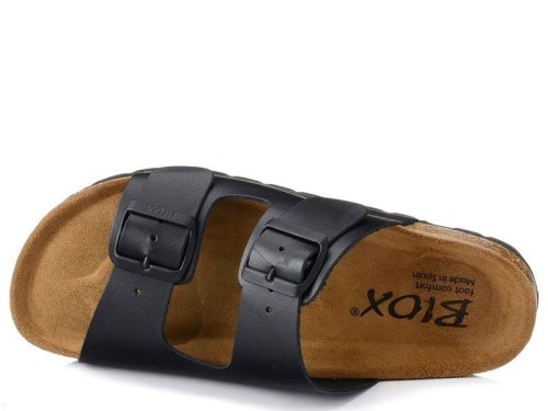 IZZI Alex Black Leather 3.jpg